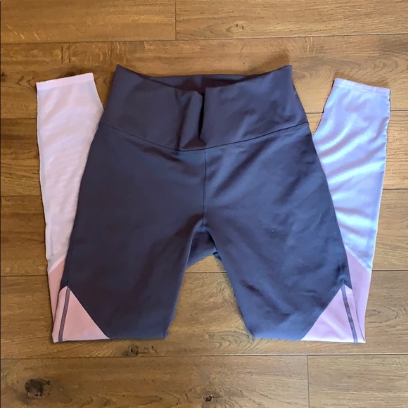 Fabletics MD ankle grey pink chevron leggings - Picture 5 of 10